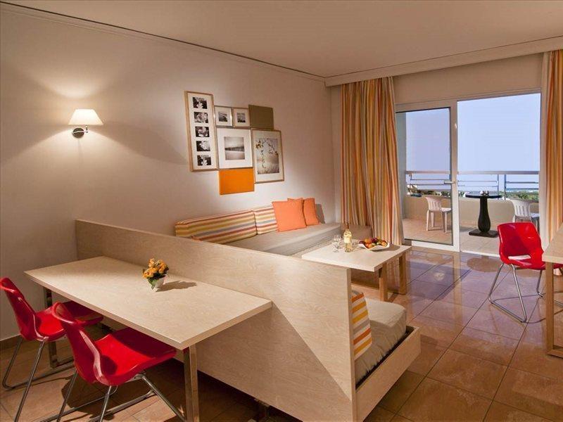 Kipriotis Aqualand 4*